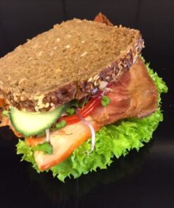 Rugbrøds sandwich med kylling